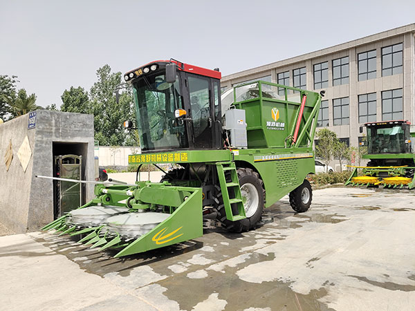云南青饲料收获机生产完成，发货中