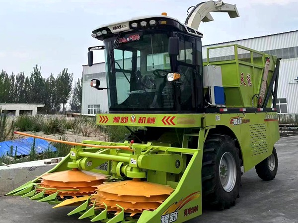 青饲料收获机生产完成